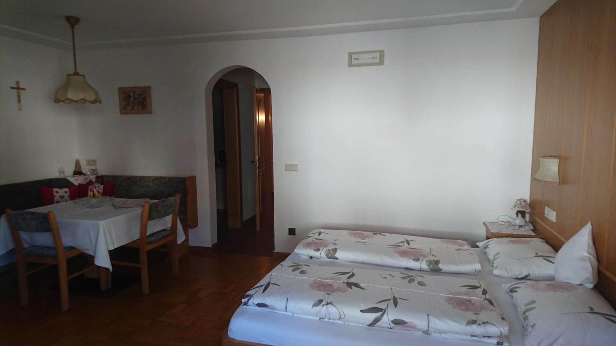 Residence Ploner St. Kassian Zimmer foto